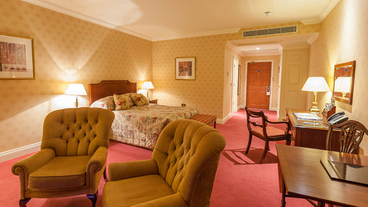 Parkland Deluxe Bedroom